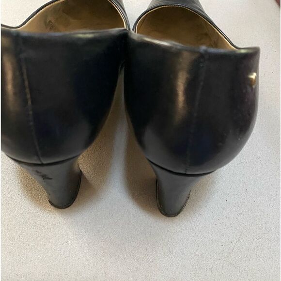 2 pair of heels by Etienne Aigner in size 7 medium - Picture 5 of 6